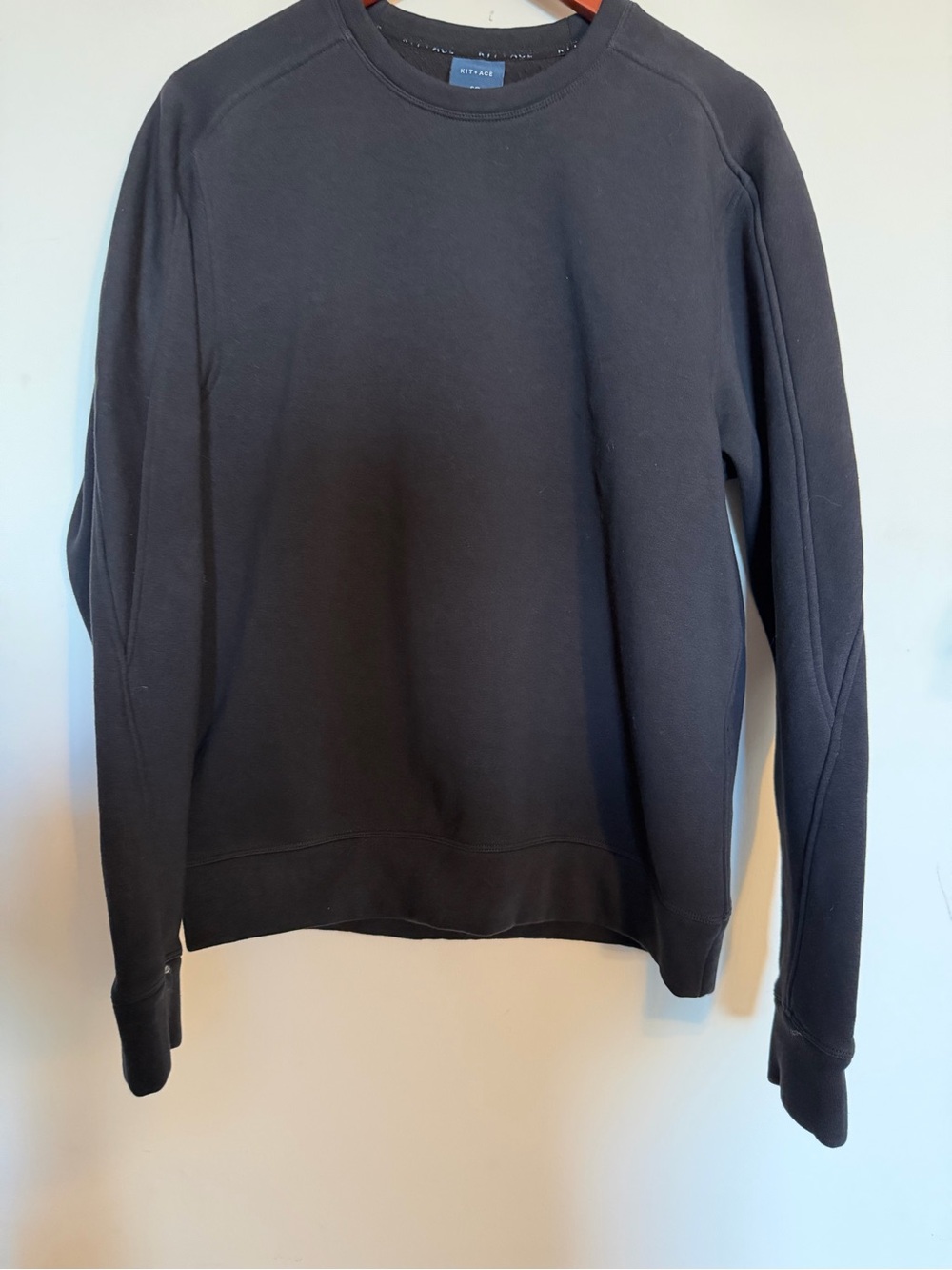 Kit and Ace Men's Crewneck Sweatshirt - Black